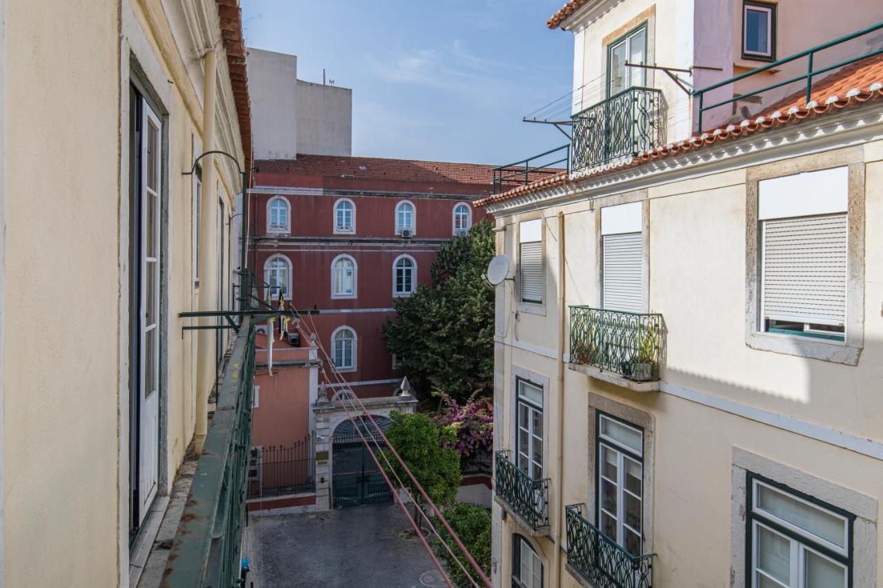 Condessa 2Bdr Duplex By Lovelystay Lisboa Exterior foto